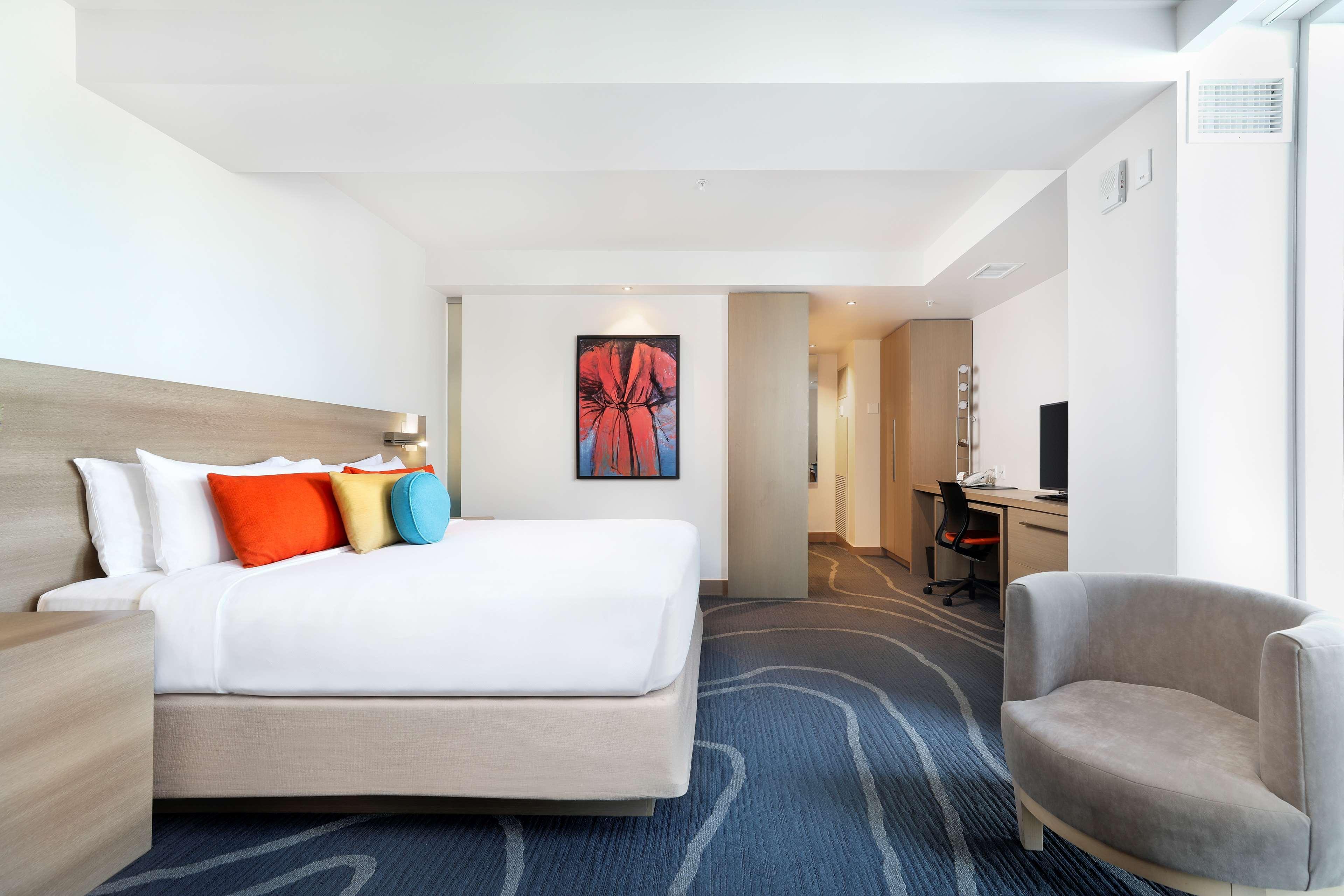 The Art Hotel Denver, Curio Collection By Hilton Exterior photo