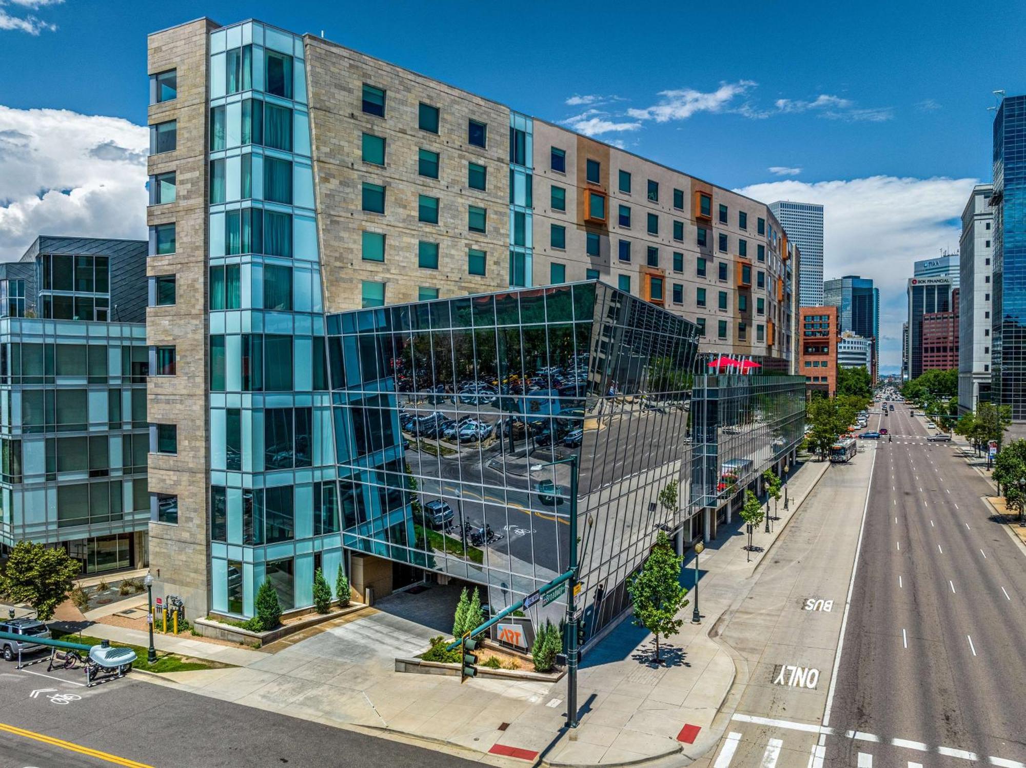 The Art Hotel Denver, Curio Collection By Hilton Exterior photo